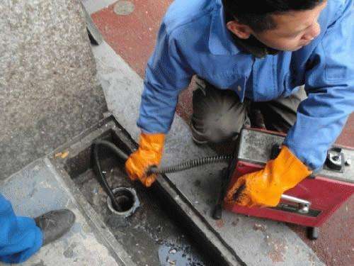 汪清疏通下水道